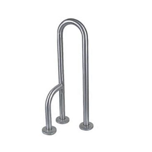 Grab Bar Mounted With 3 Outrigger - 70035